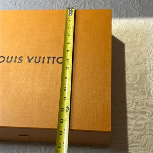 Louis Vuitton Signature Orange Gift Box - Picture 2 of 12